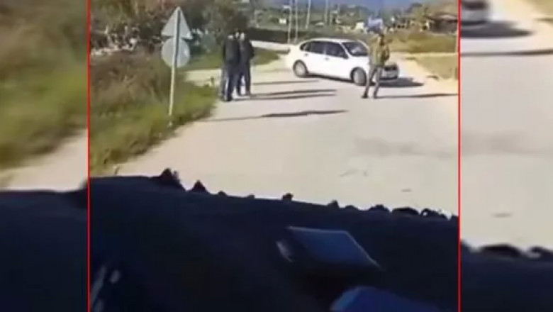Deprem bölgesine yardım malzemesi götüren tırın önünü kesmişlerdi!