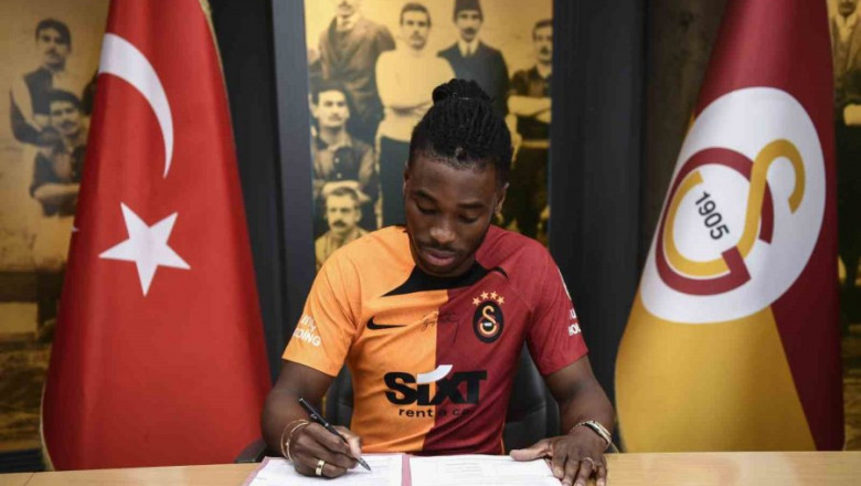 Galatasaray, Hatayspor'dan Samuel Ayomide Adekugbe'yi transfer etti