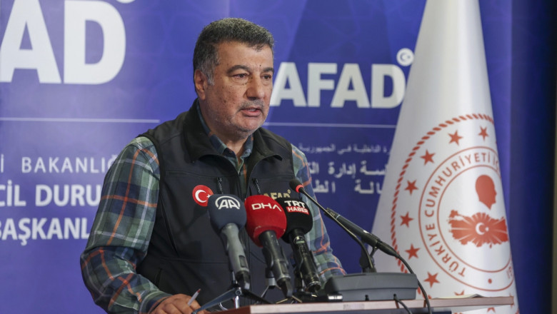 AFAD Genel Müdürü: 3 Dakikada Bir Artçı Sarsıntı Meydana Geliyor, Önümüzdeki Günlerde 5'in Üzerinde Artçı Sarsıntı Yaşanabilir