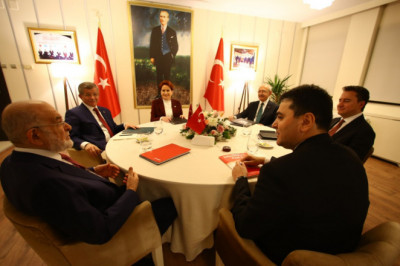 6'lı Masa Toplantısında Cumhurbaşkanı Adayı Belirlendi mi?