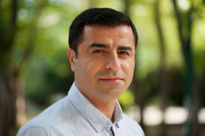 Selahattin Demirtaş, Meral Akşener'in Millet İttifakı'ndan çekilmesi sonrası birlik mesajı verdi