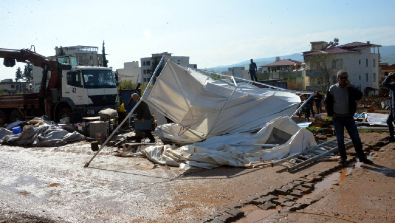 Kahramanmaraş'ta Hortum Felaketi: 1 Ölü, 50 Yaralı