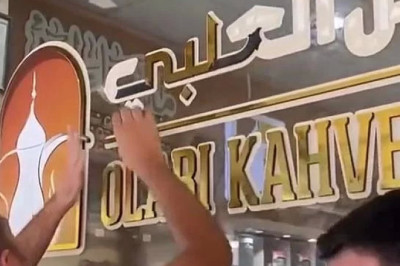 Mezitli'de Yabancı Dilde Tabelalar Kaldırıldı