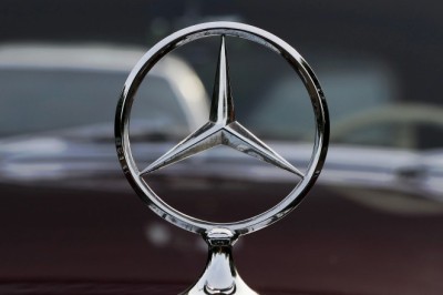 Mercedes-Benz, Elektrikli Araç Geçişinde Yeni Stratejiye Yöneldi: Hibrit Modellerle Yol Haritasını Güncelledi