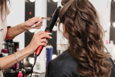 Kuaför ve Berberlerden 'Pazar Günü Tatil' Kararına Tepki