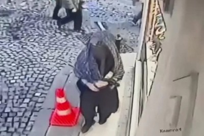 Fatih'te Şoke Eden Hırsızlık: Kadın Kılığındaki Şüpheli ve 119 Suç Kaydı